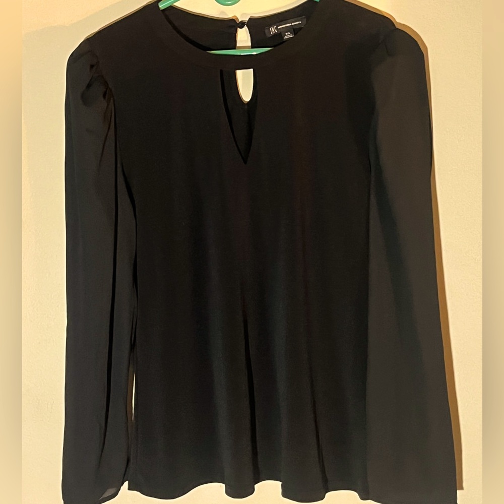 International concepts, black, long sleeve, keyhole front, sheer armed blouse